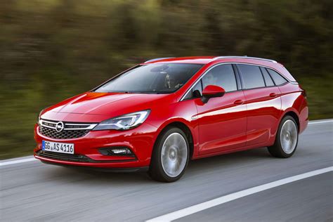 opel astra k sports tourer.